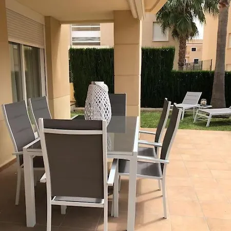 Apartment Bajo Con Jardin Privado *