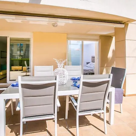 Bajo Con Jardin Privado * Platja de Larenal